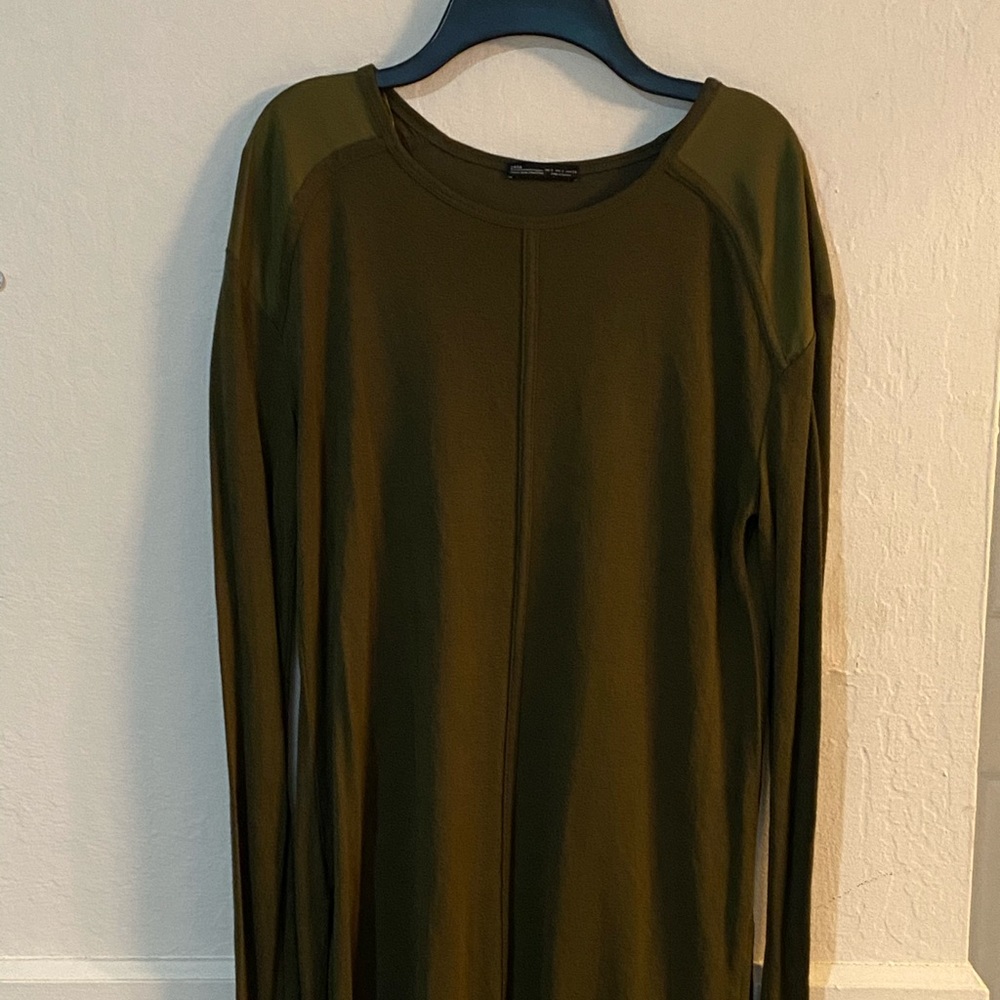 Dark green long sleeve shirt